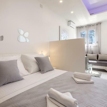 Studio Apartments Twins Split Bagian luar foto