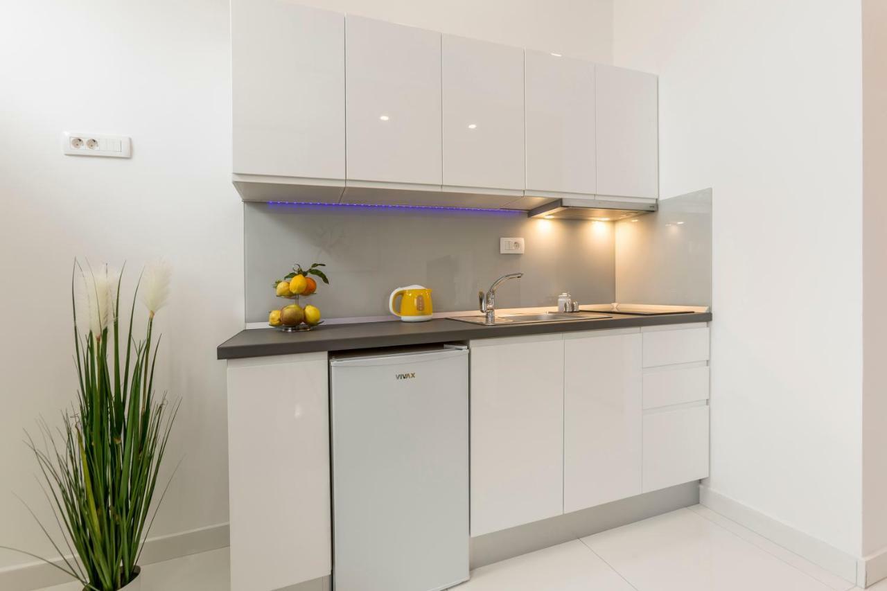 Studio Apartments Twins Split Bagian luar foto